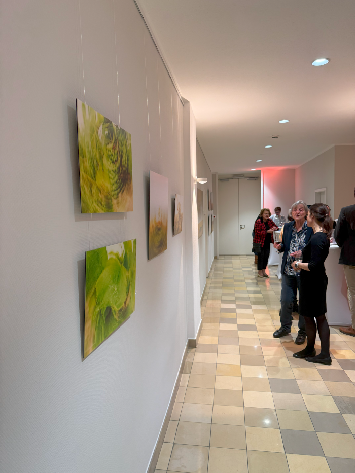 Erfolgreiche Vernissage: "Zwischen Realität & Vision - Rheinhessen jenseits des Offensichtlichen" 2 vernissage2kl data